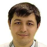 Врач Асанов Азиз Селверович