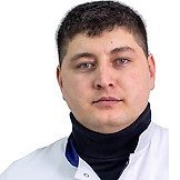 Врач Джаникулов Руслан Зиятович