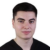 Врач Фархадлы Наил Намикович