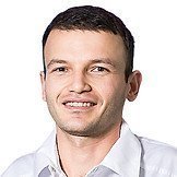 Врач Усеинов Асан Сейдаметович