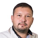 Врач Усеинов Энвер Сейранович