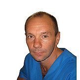 Врач Жданюк Леонид Александрович